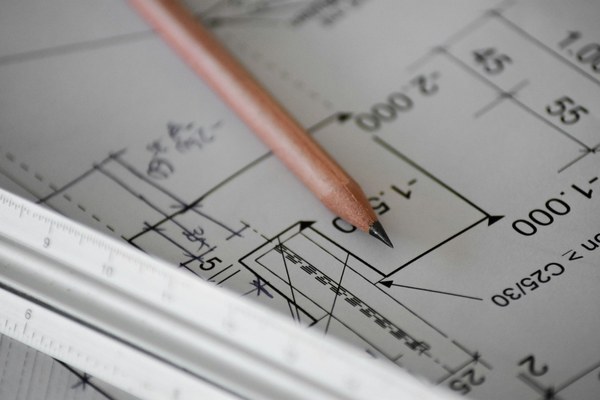 Design-Build or Hiring an Architect and Contractor Separately: Which Is Right for You?